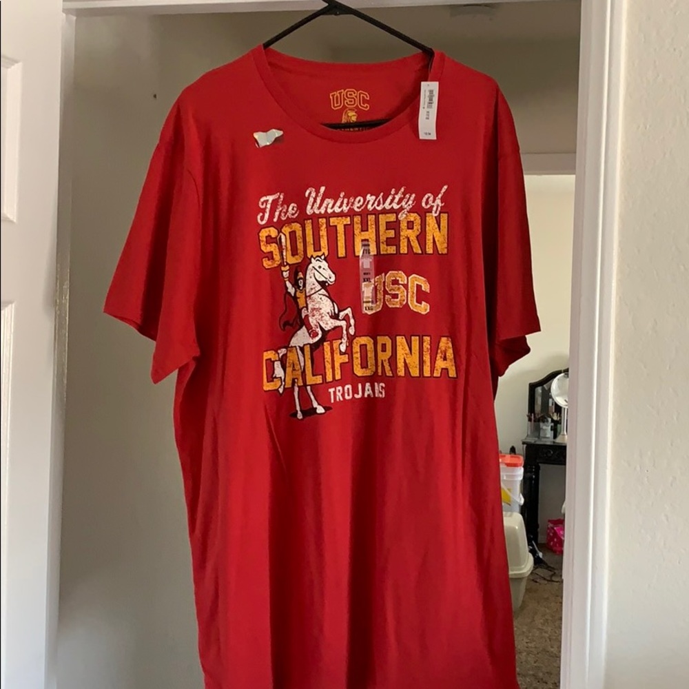 Men’s USC T-shirt